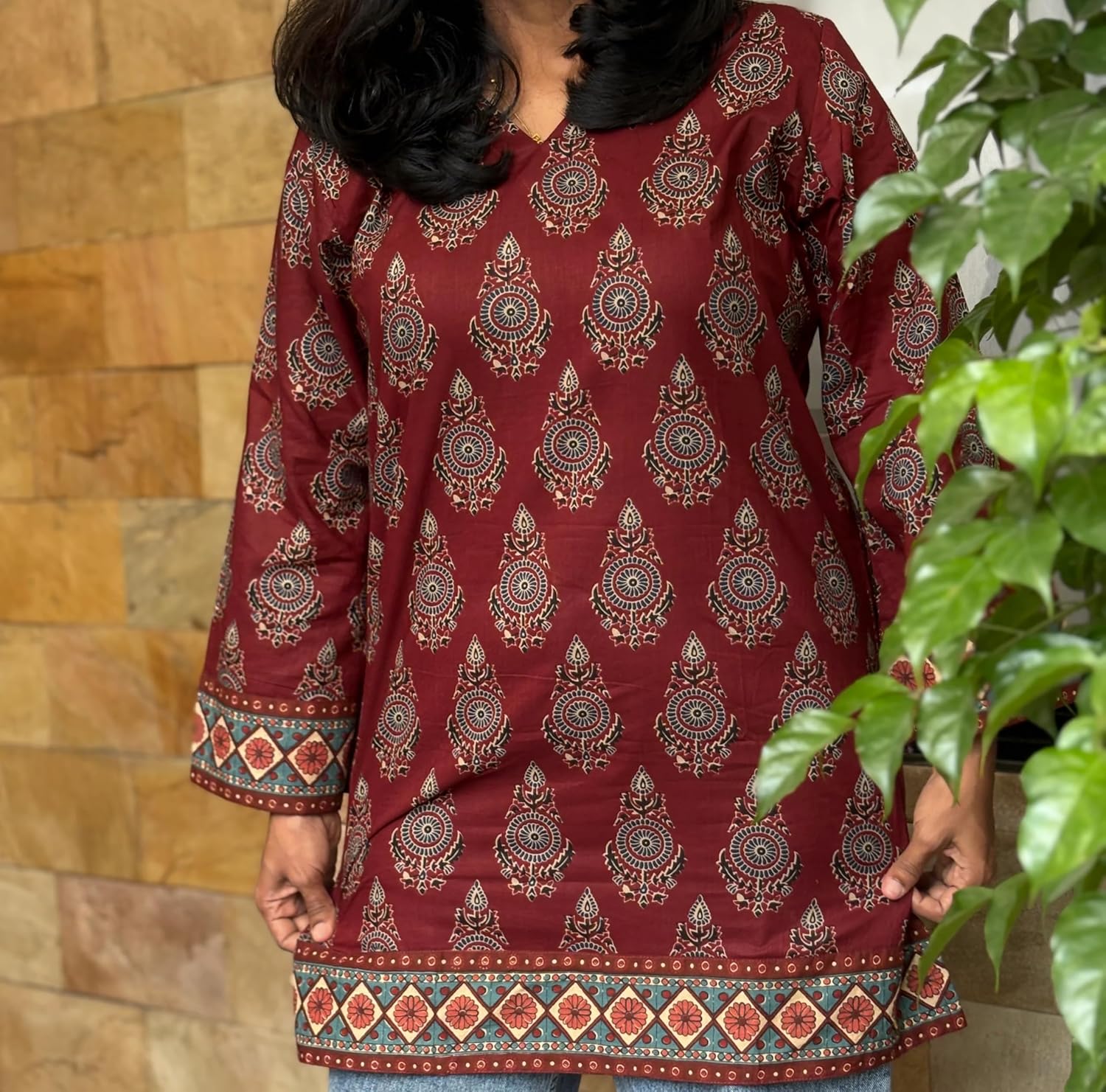 Rayvo Printed Kurti Straight Short Kurti